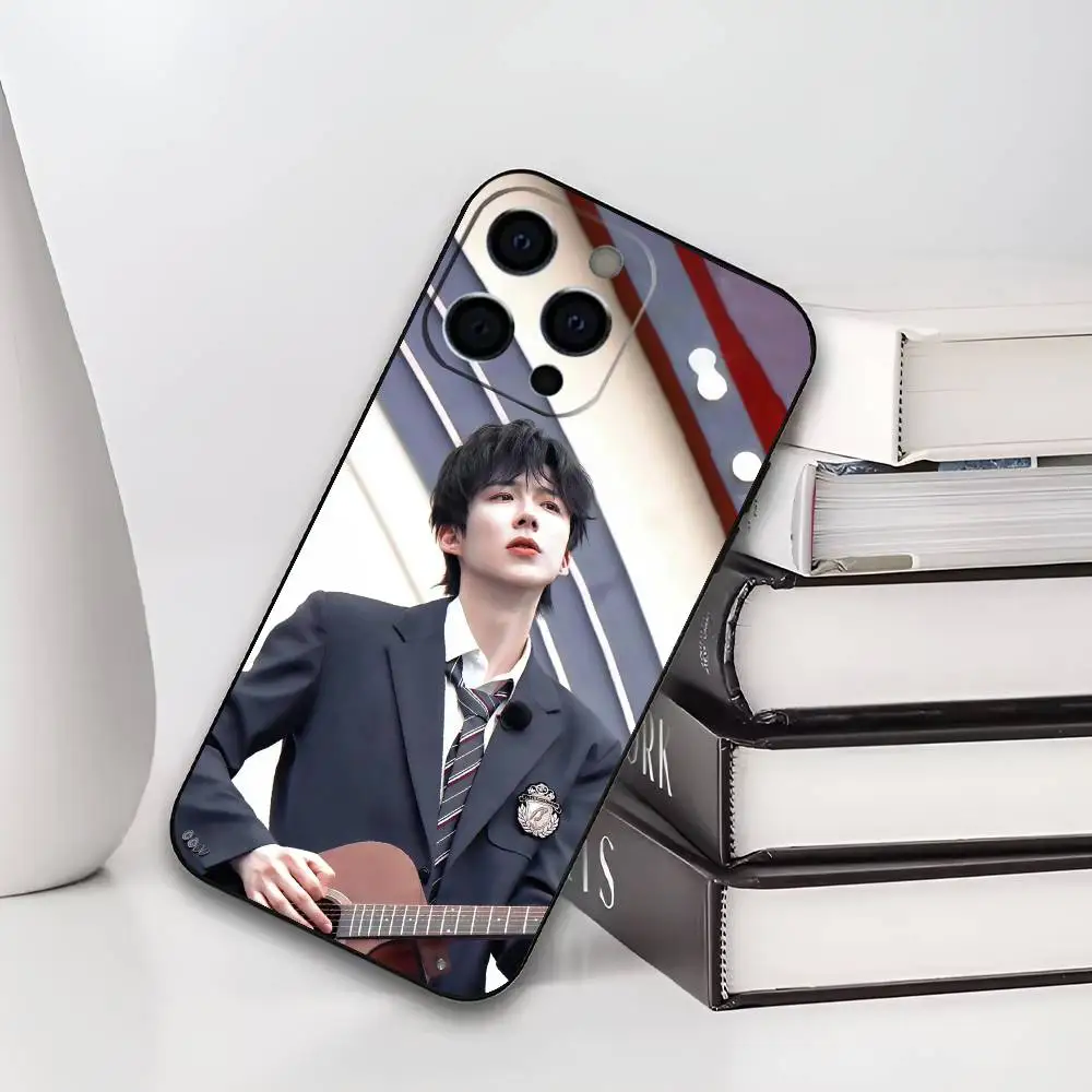 Чехол для телефона L-Liu Yu Ning T-The Prisoner of Beauty для iPhone 17, 16, 15, 14, 13, 12, 11 Plus, Pro Max, XS, мягкий силиконовый черный чехол (art.: 3920daf7a2e64) - 3920daf7a2e64