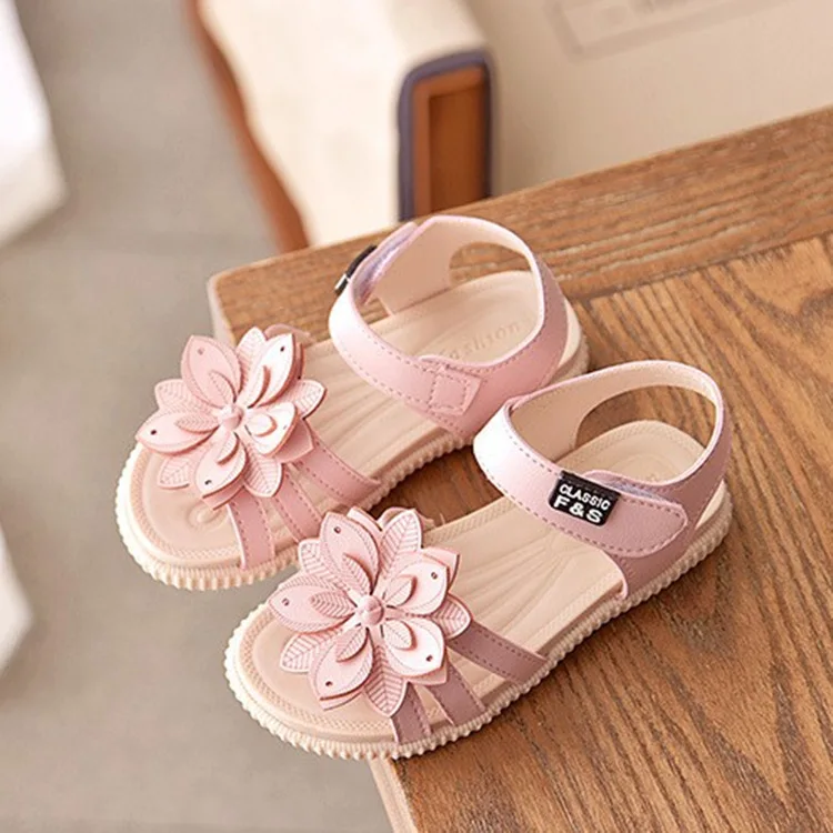 Сандалии для девочек мягкие пляжные босоножки с цветочным принтом Нескользящие