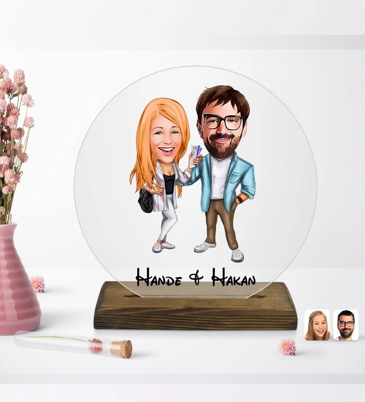 

Personalized valentine cartoon round wooden stand Biblo-93