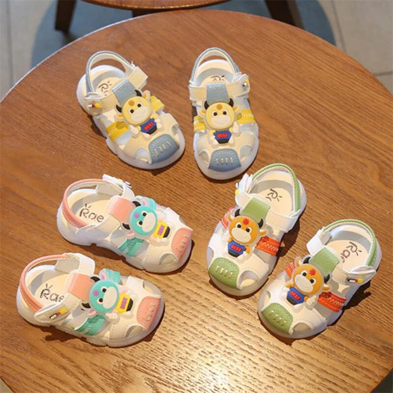 

2022 summer baby toddler sandals fashion cartoon baby flat sandals soft sole non-slip 0-1-3 years old toddler sandals 15-25