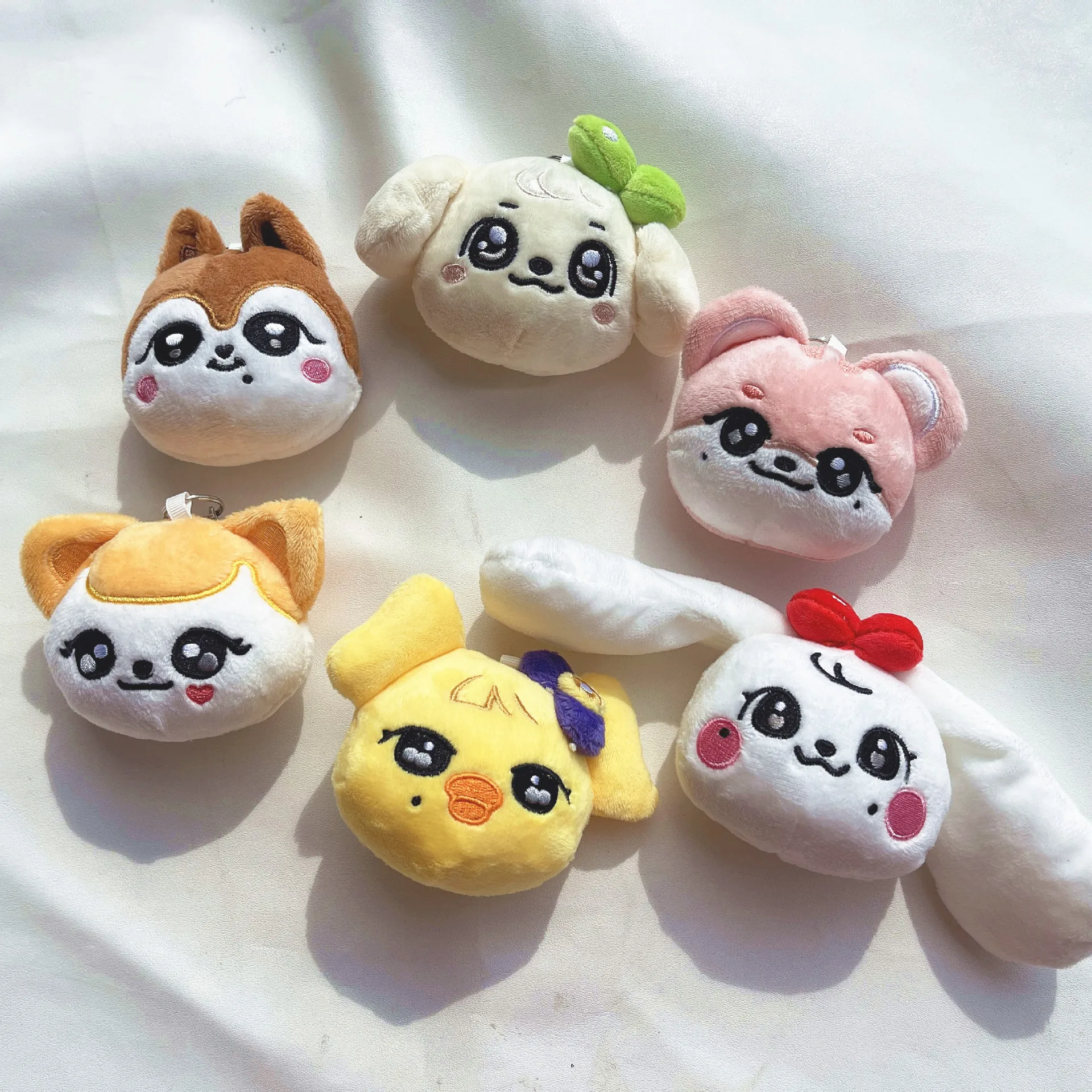 

KPOP IVE Cherry Zhang Yuanying Doll Minive Cartoon Cute Doll An You Zhen YUJIN Golden Autumn Doll Q Style Keychain Bag Pendant