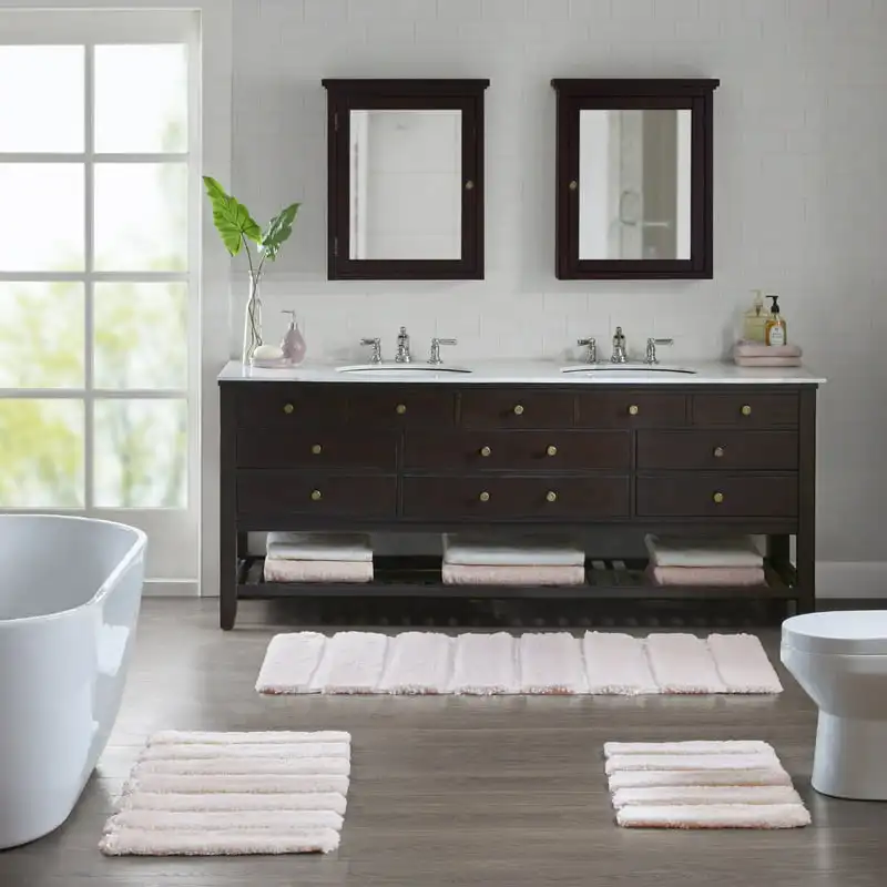 

Channel Solid Durable Bath Rug