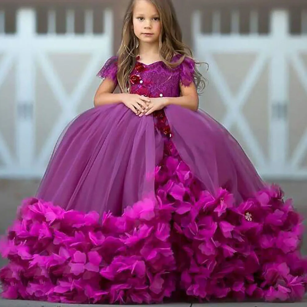 

Light Purple Ball Gown Flower Girl Dresses Lace Handmade Flower V Neck Kids Pageant Dress Long Sleeve Girls Birthday Party Gowns