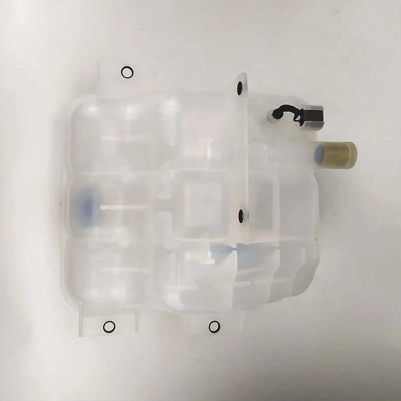 Расширительный бак охлаждающей жидкости VOE 20880612 YNF04017 15163859 Для VOLVO