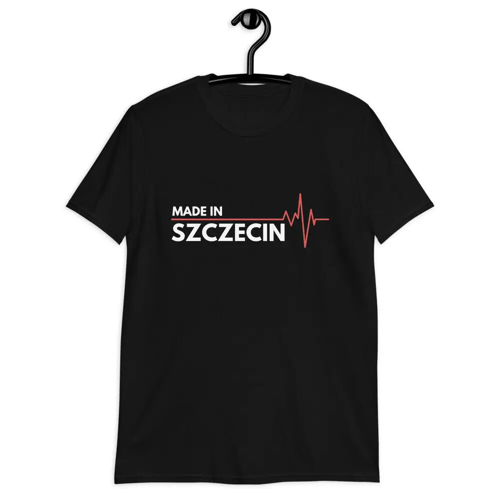 Классическая футболка рожденная в Щецине польская