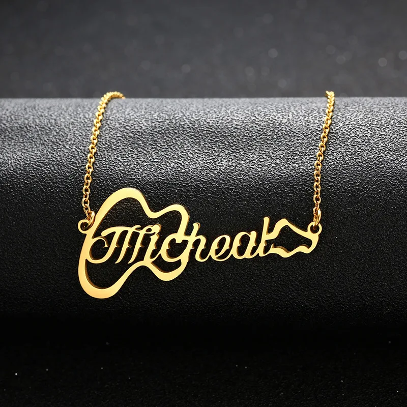 

Customized Name Necklace With Butterfly Heart Pendant Bracelet Personality Hollow Flower Stainless Steel Woman Jewelry Gift