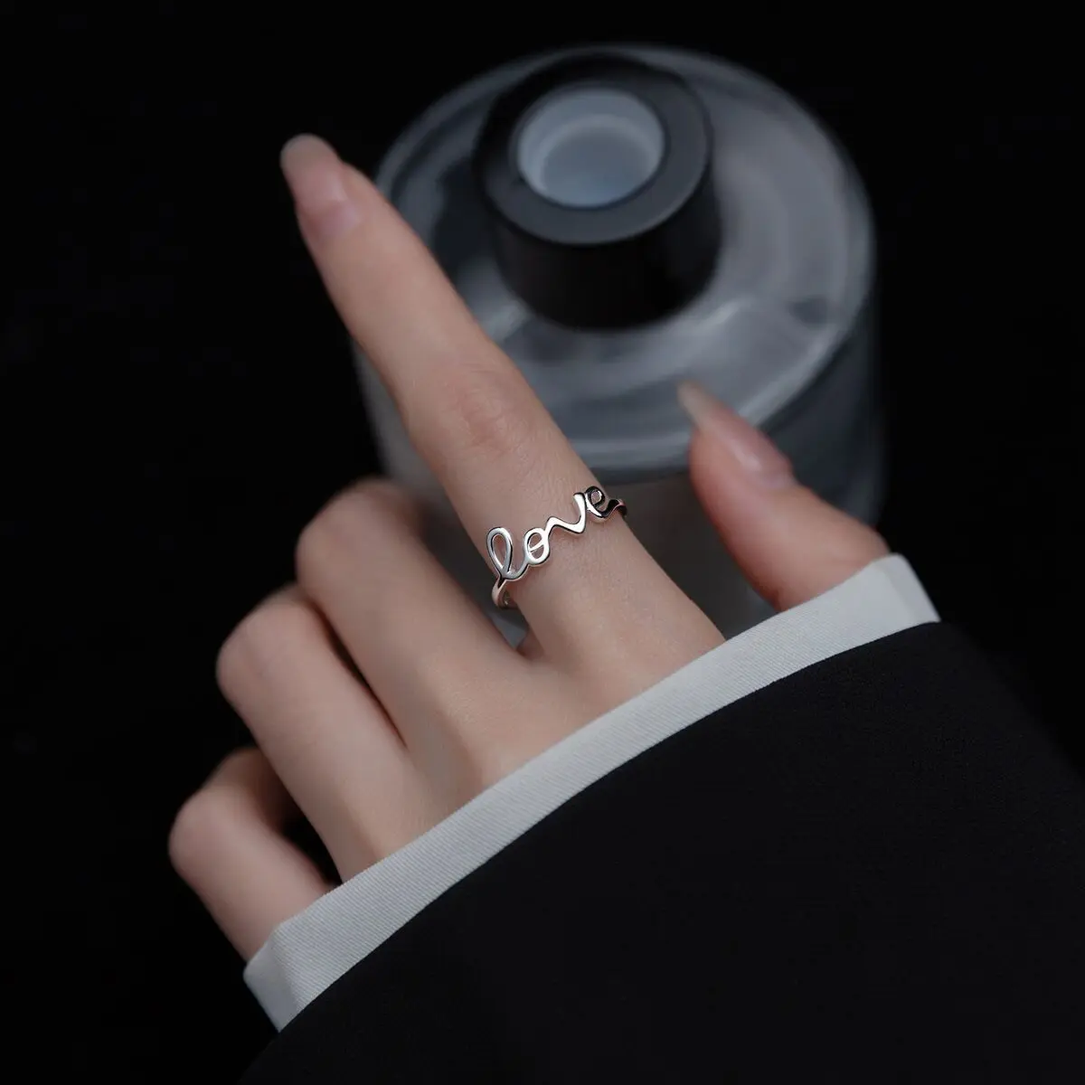 

Minimalism LOVE Silver Letters Rings for Women Men Couple Trendy Adjustable Ring Anillos Party Gifts Fine Jewelry Accessories