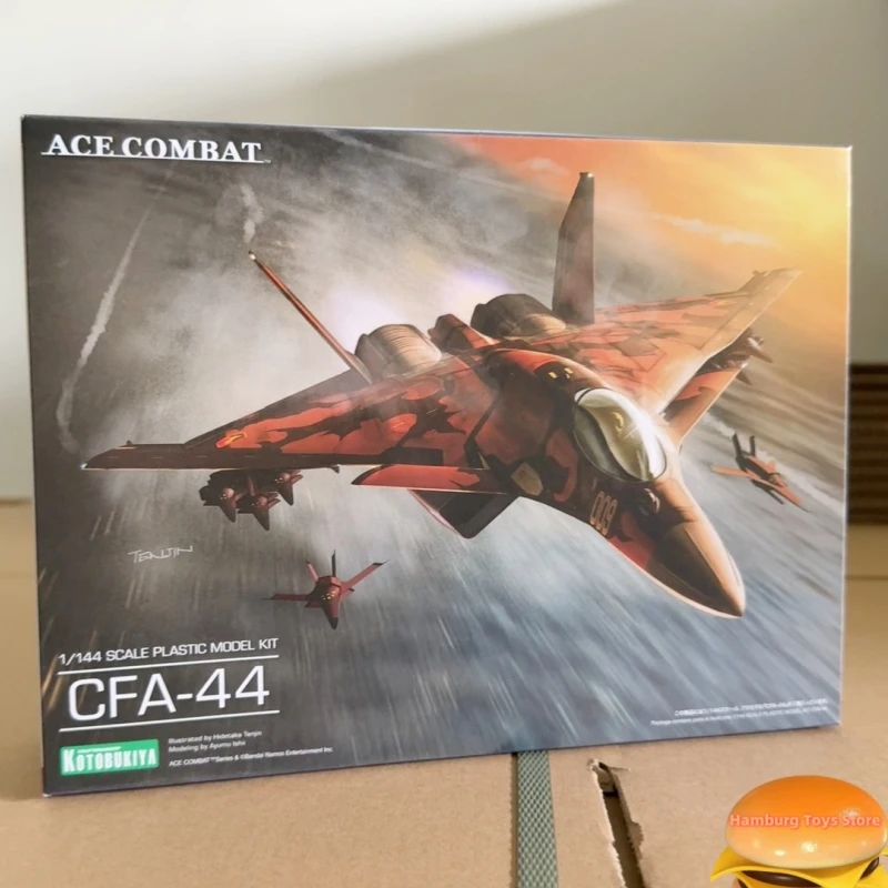 Фото В наличии Kotobukiya ADF KP648 KP649 KP470 KP612 ACE COMBAT в сборе, оригинальная модель, коллекция экшн-истребителей, игрушка 1/144 №1
