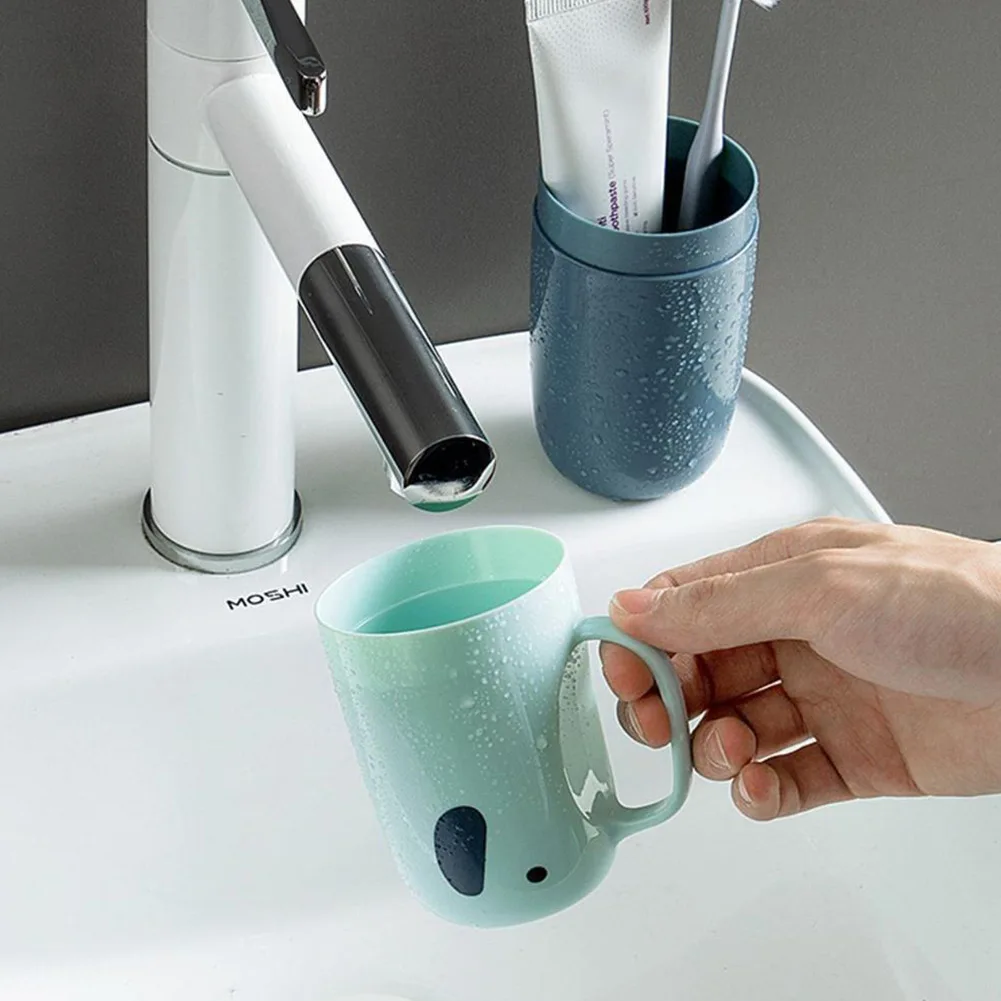 

Toothpaste Holder Toothbrush Container Dust-proof Case For Travel Camping Plastic Portable Bathroom Accessories