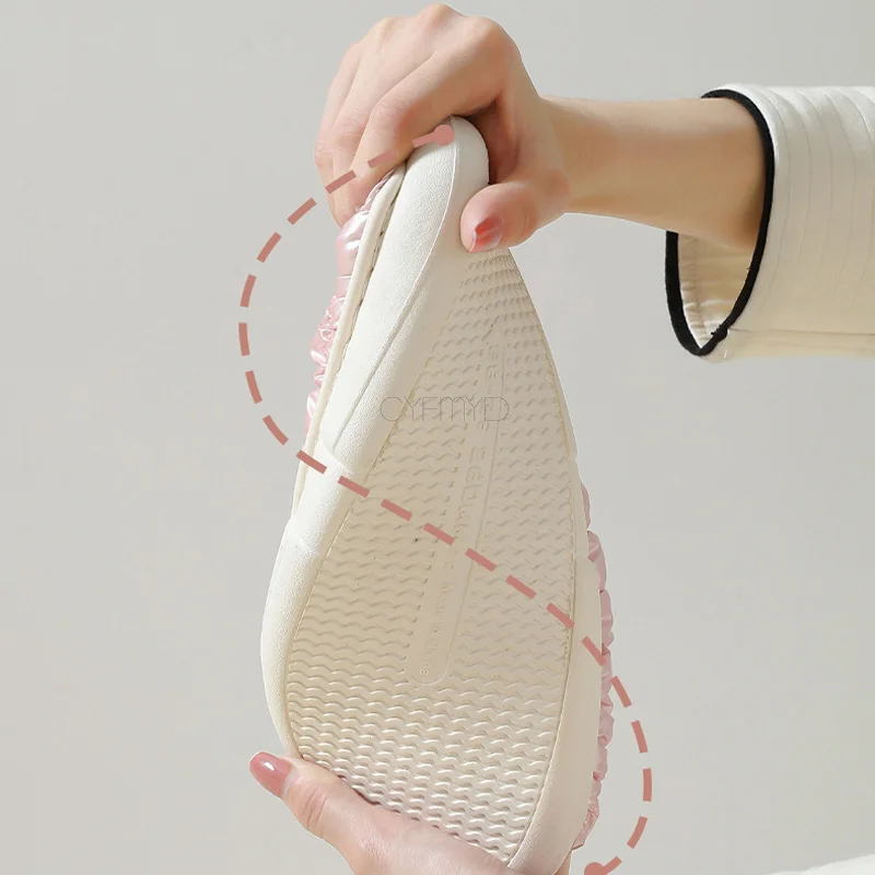 Winter Home Slippers for Women Down Cloth Platform Soft Slippers Female Indoor Winter Shoes Plush Non-Slip Unisex House Slippers