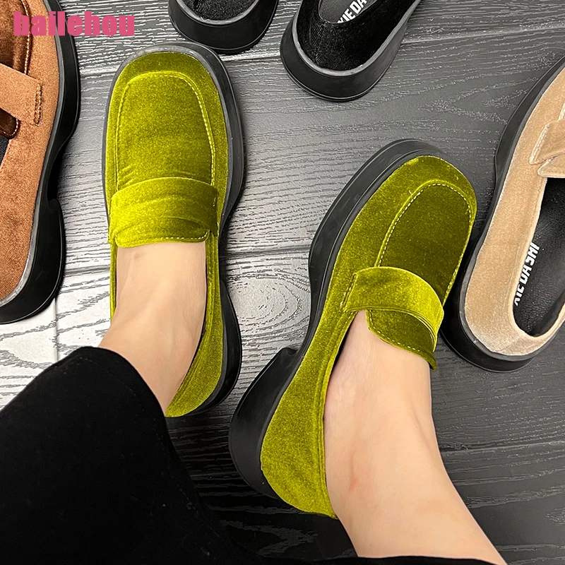 

Туфли женские демисезонные на плоской подошве, без застежки, на платформе