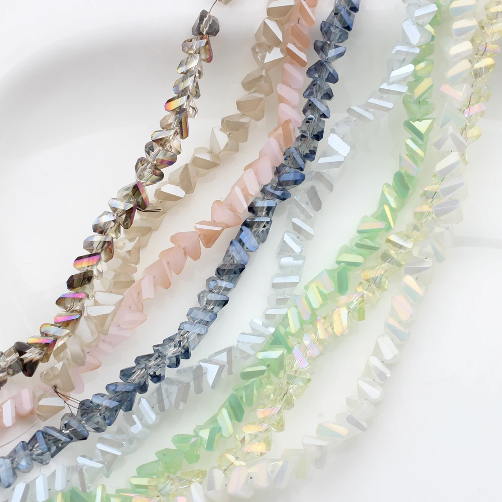 

5mm 96pcs/Lot Fashion Geometry 3D Triangle Loose Spacer Crystal Beads For Necklace Bracelet Jewelry Accessories