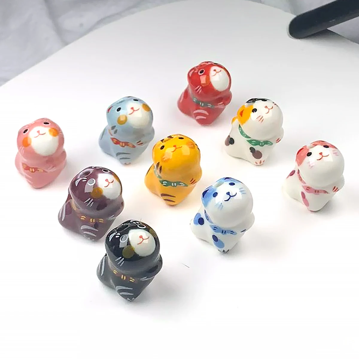 14x18 мм 2 шт./4 шт. черный кот в шарф бусины ручная роспись стоячий стиль Lucky Cat