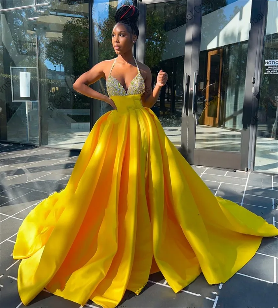 

Yellow Halter Long Prom Dress For Black Girls 2023 Beaded Formal Birthday Party Gowns High Slit Vestidos Longo Robes De Soiree