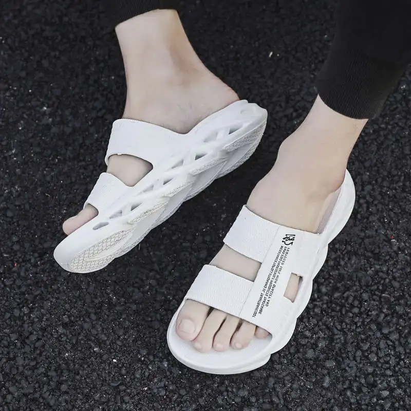 

Goth Heel Sandal Designer Luxury 2022 Slippers For Home Man Winter Low Price Flip Flops For Wedding Increased Male Shoes Tennis