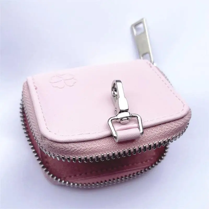 

Страстные детские наушники Hyunjin Airpods чехол 6,8 см x 8,5 см