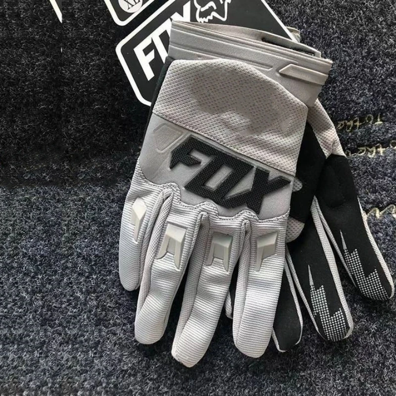 Рисунок 6 - Перчатки, мотоциклы