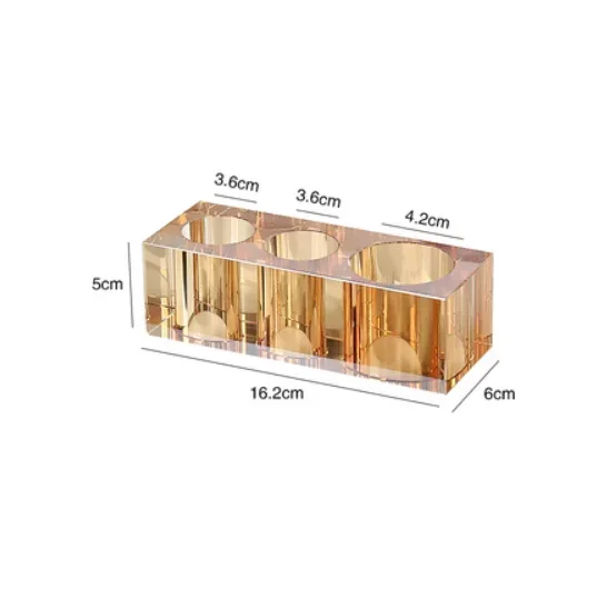 

Набор прозрачных бутылок для ванной