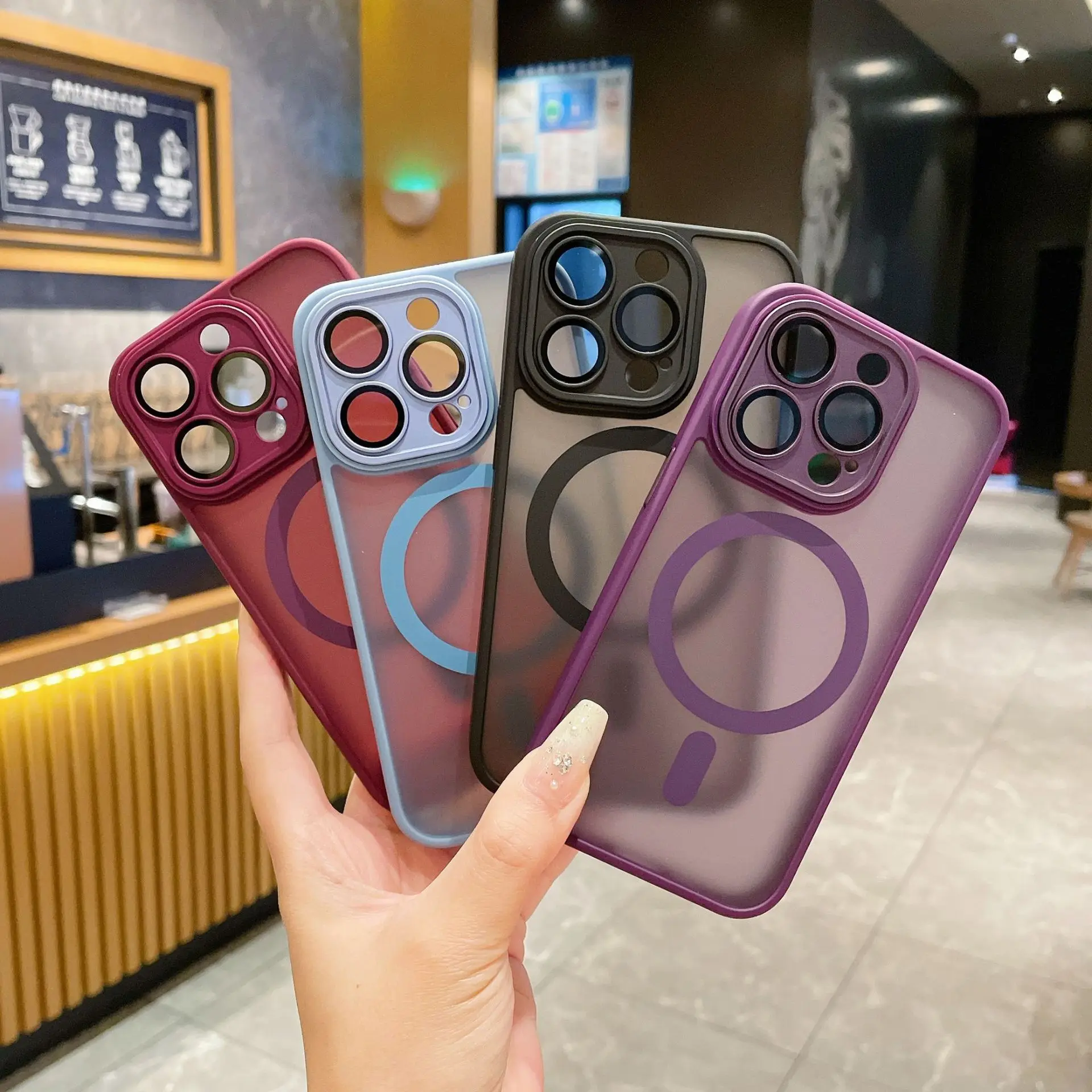 Магнитный чехол для телефона 15 Pro Max Yadun iPhone 14 полный защитный с зеркалом/совместим