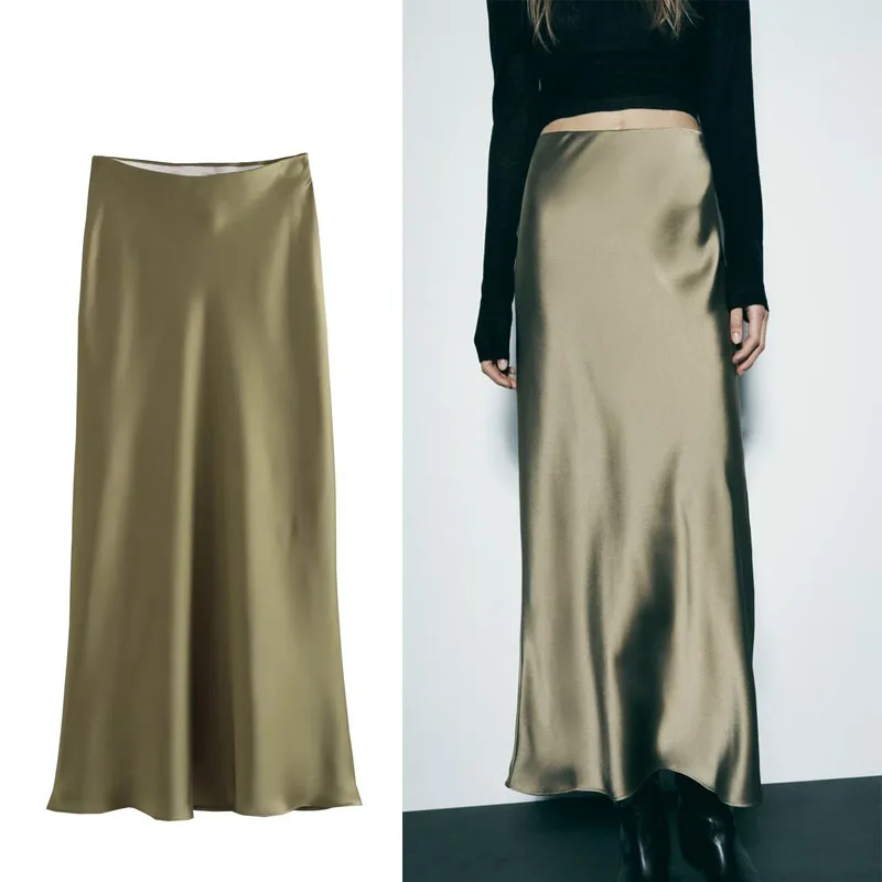 

Юбка-миди атласная трапециевидная с высокой талией и поясом на резинке