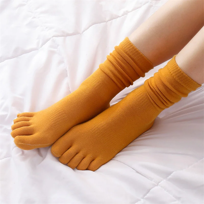 

1 Pair Five-finger Women Socks Winter Spring Solid Color Soft High Tube Toe Socks Casual Warm Indoor Floor Socks