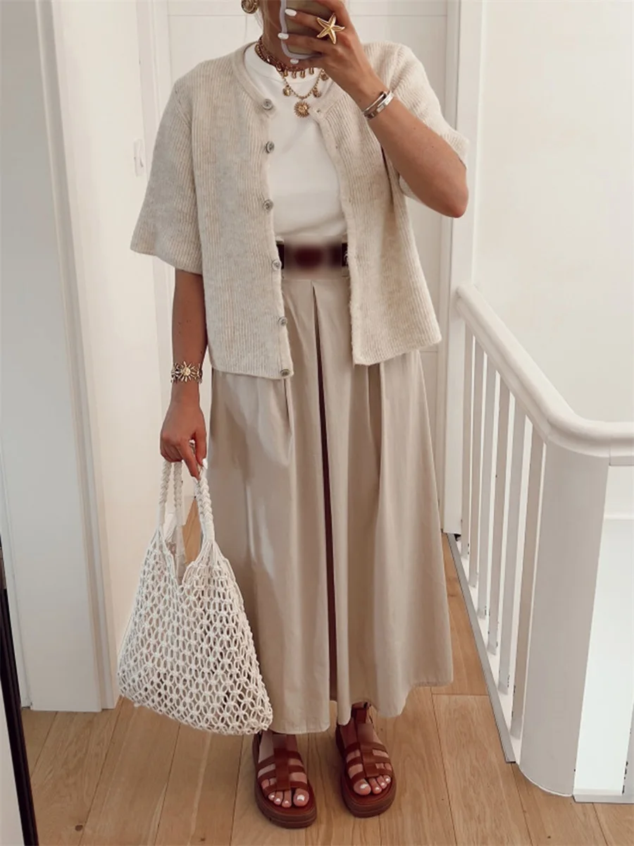 Женский Осенний трикотажный кардиган с полурукавами и круглым вырезом