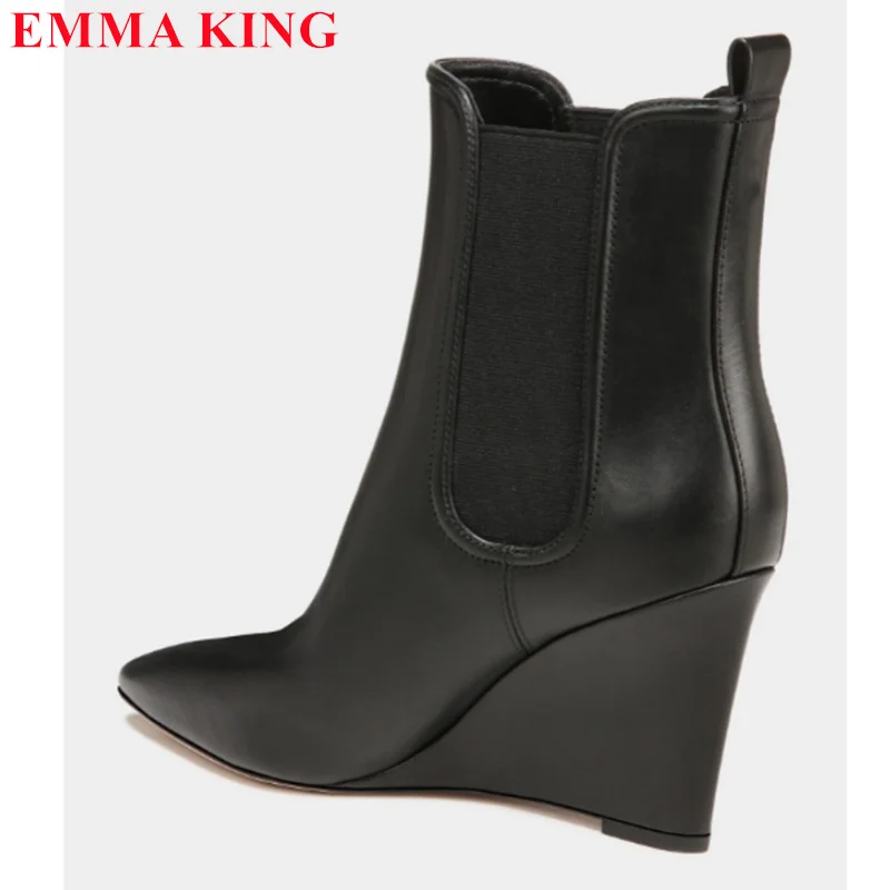 Женские Модные ботильоны на танкетке с острым носком зимние женские короткие