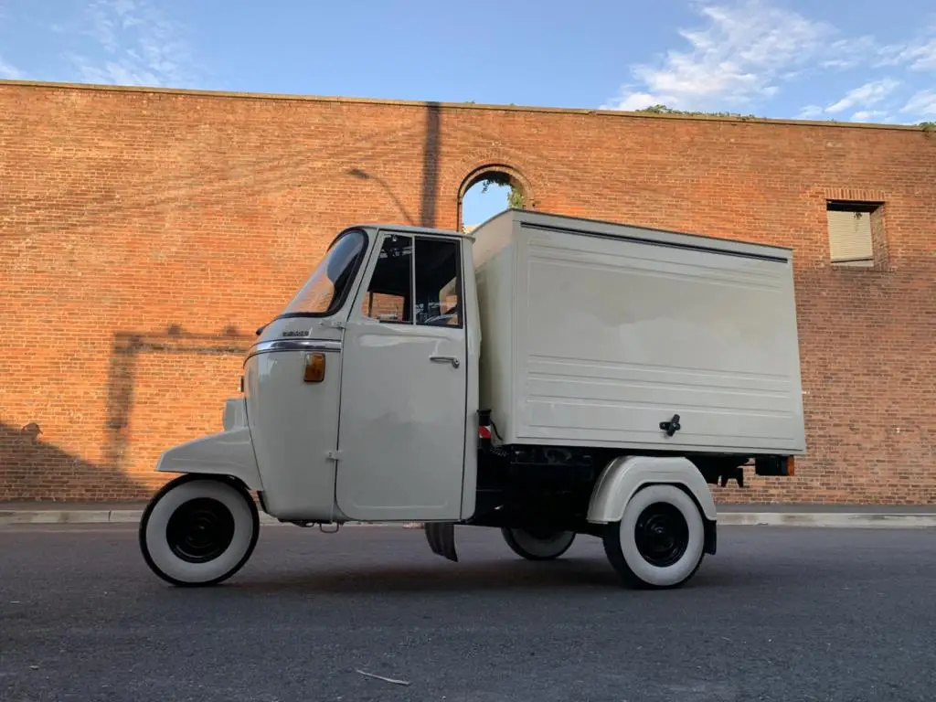 Рисунок 3 - Винтажные блюда Piaggio Ape Truck