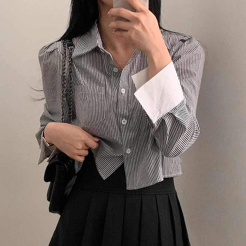 Женские рубашки и блузки в контрастную полоску однобортные с воротником-лапша