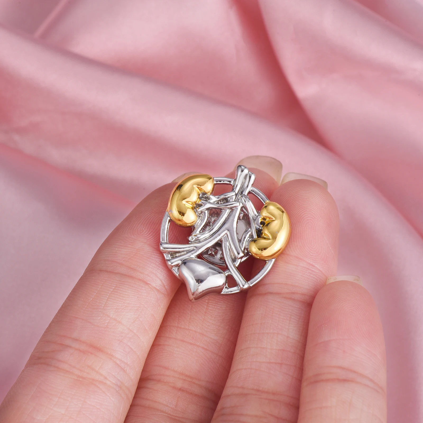 

Endocrinology Human Organs Brooch Medical Silver Color Pins for Hospital Staff Jewelry Gift