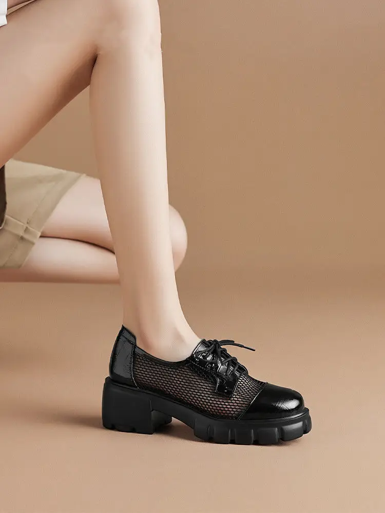 2023 Summer New Mesh Breathable Sandals Thick Sole Lacquer Leather Outerwear Lace up Small Leather Shoes Thick Heels