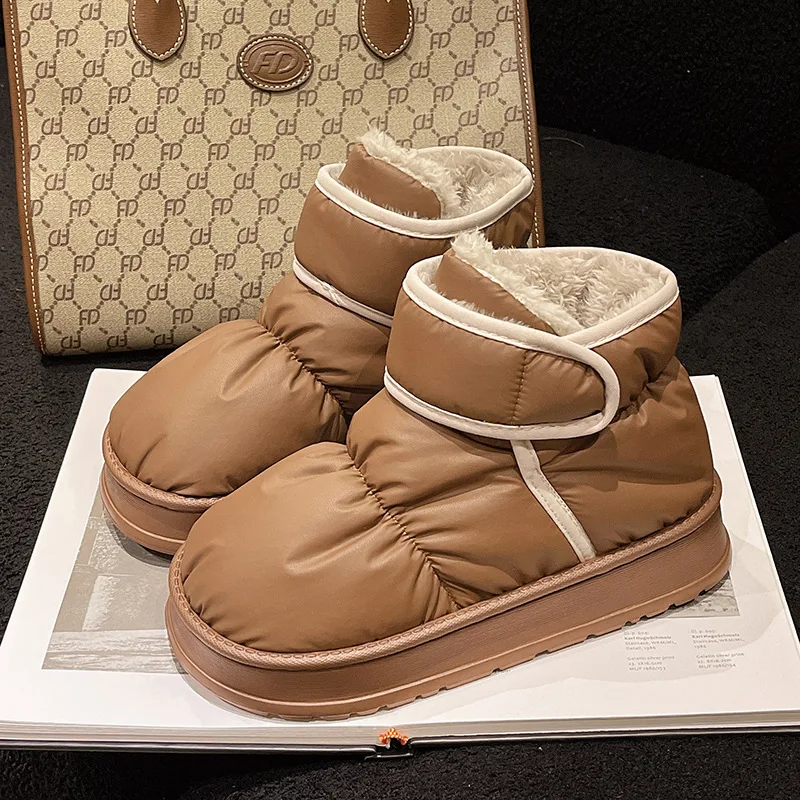 Зимняя теплая нескользящая женская обувь хлопковые тапочки на толстой подошве