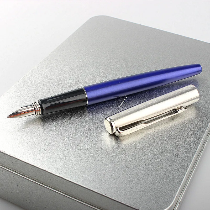 

Two color options Colour Business Office 0.5MM Nib Fountain Pen Student school Stationery fountain pen ink