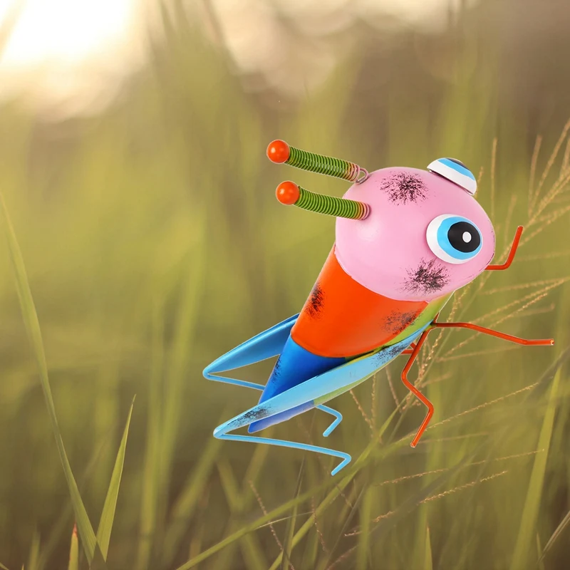 Металлический двор художественный сад фигурки кузнечика молится богомола