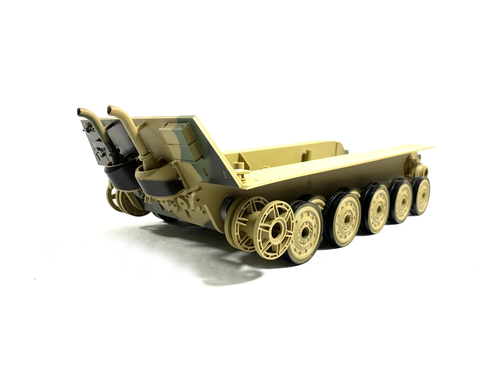Heng Long 116 King Tiger Tank Нижнее шасси корпуса с задней панелью, натяжные колеса, дорожные колеса (art.: 3920ccfb80c47) - 3920ccfb80c47