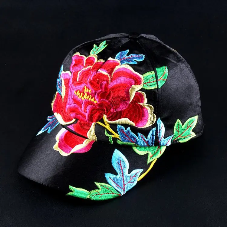 

National Style Original Embroidered Peaked Cap EmbroiDery Sun Hat Fashion Leisure Travel Hat