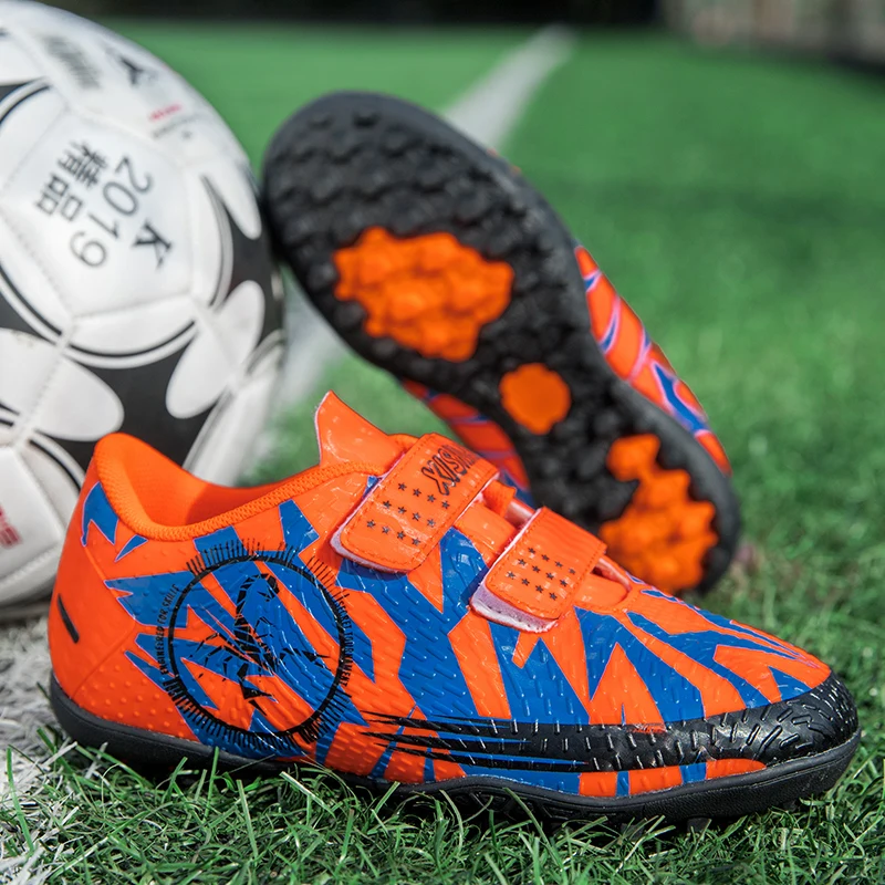 Professional Kids Soccer Shoes Children Artificial Leather Indoor Turf training Football Shoes Girls Non-slip Football Sneakers