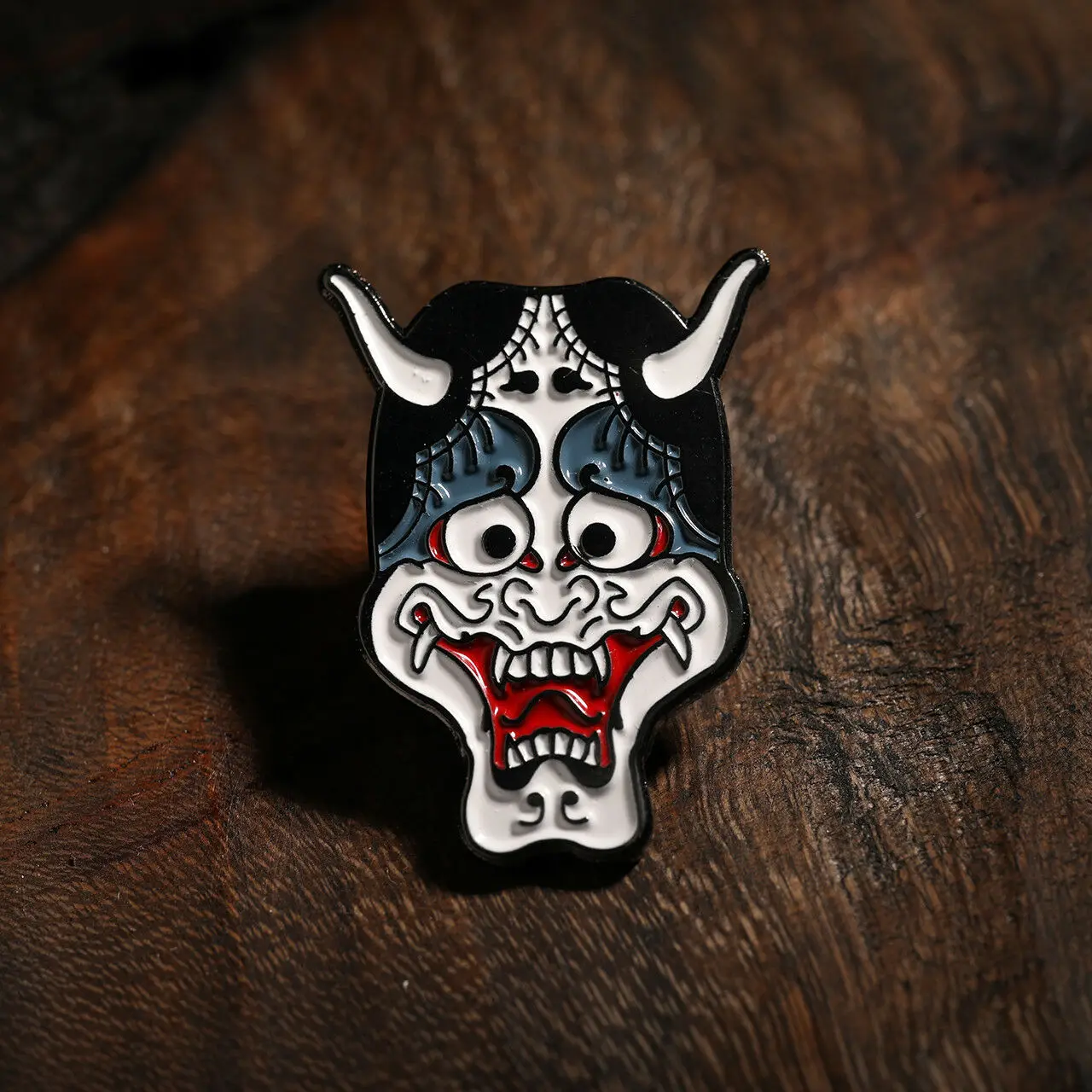 

Hannya Badge Brooch Steel Bag Clothing Decoration Japan Paint Cos Gift