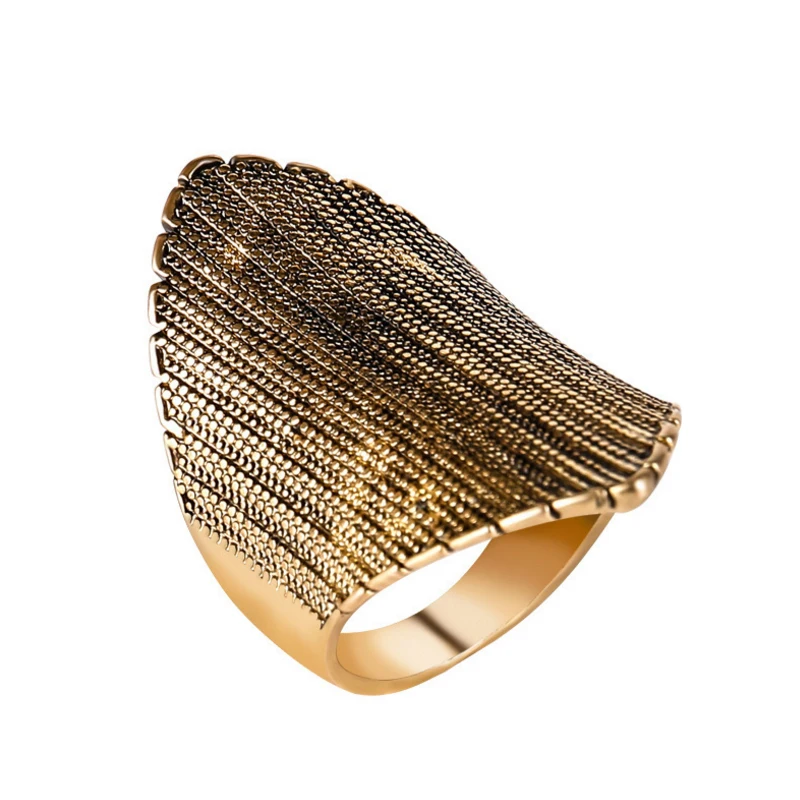 

2018 Retro Gothic Exaggerated Carved Ring Unisex Antique Gold Ring