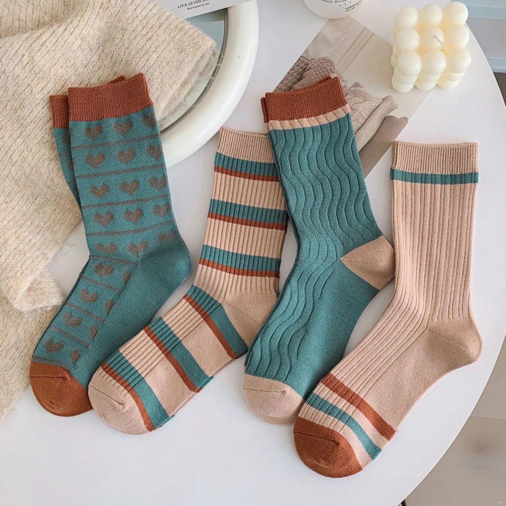 

Korean Style Women Socks Long Winter Floor Wool Socks Thick Cashmere Keep Warm Sokken Female Kawaii Love Heart Fashion Stripe