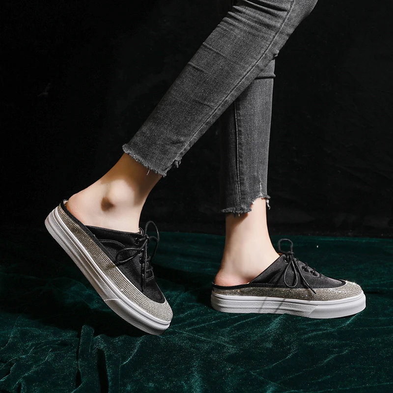 

Brand Satin Leather Women Casual Shoes outside Women Flat Shoes 2020 Bling Crystal Fashion Sapatos Trainers Three Style