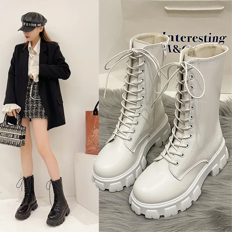 

Женские ботинки до середины икры, на шнуровке, на молнии