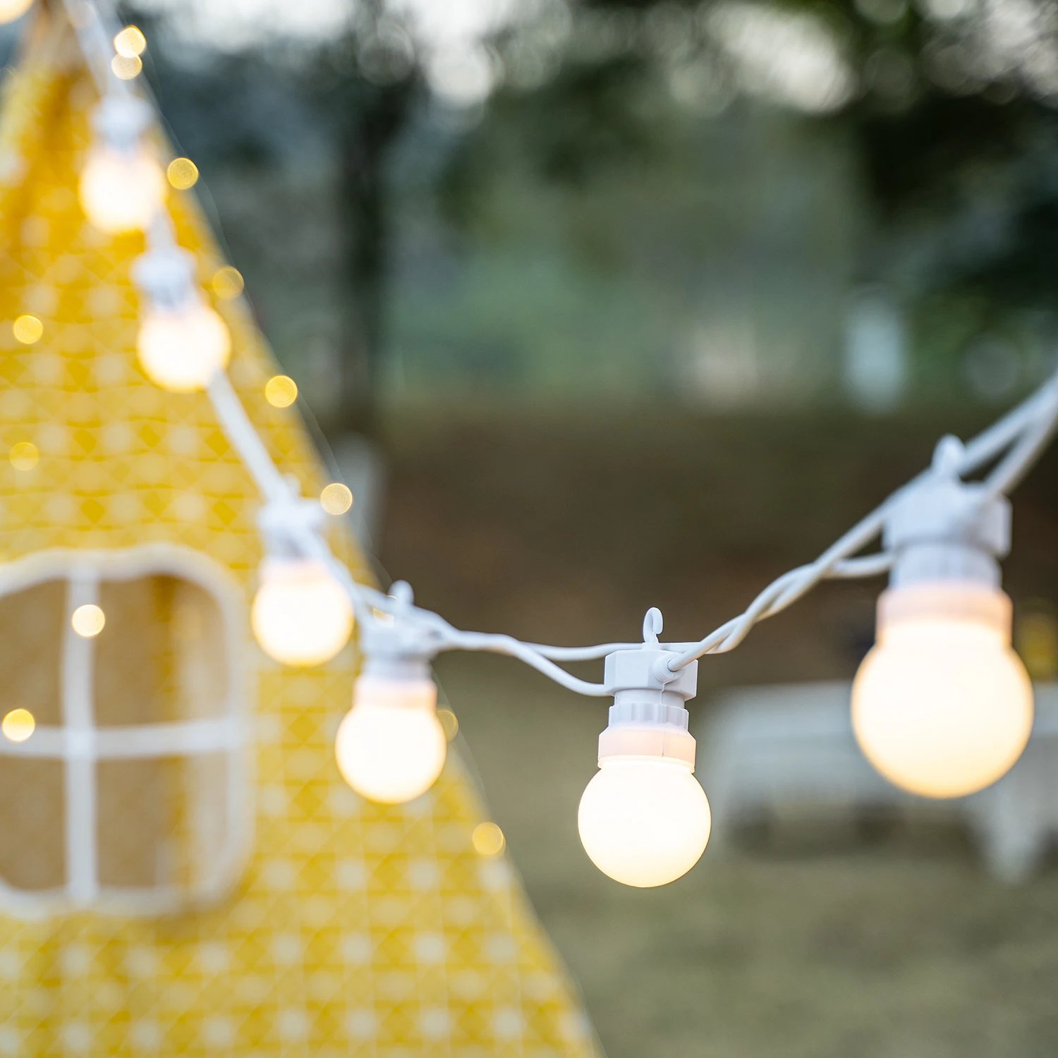 

10m/15m/23m Christmas Lights Big Bulbs Fairy Lights Tree Outdoor Waterproof G40 Globe Patio Wedding Decoration Supplies Home DIY