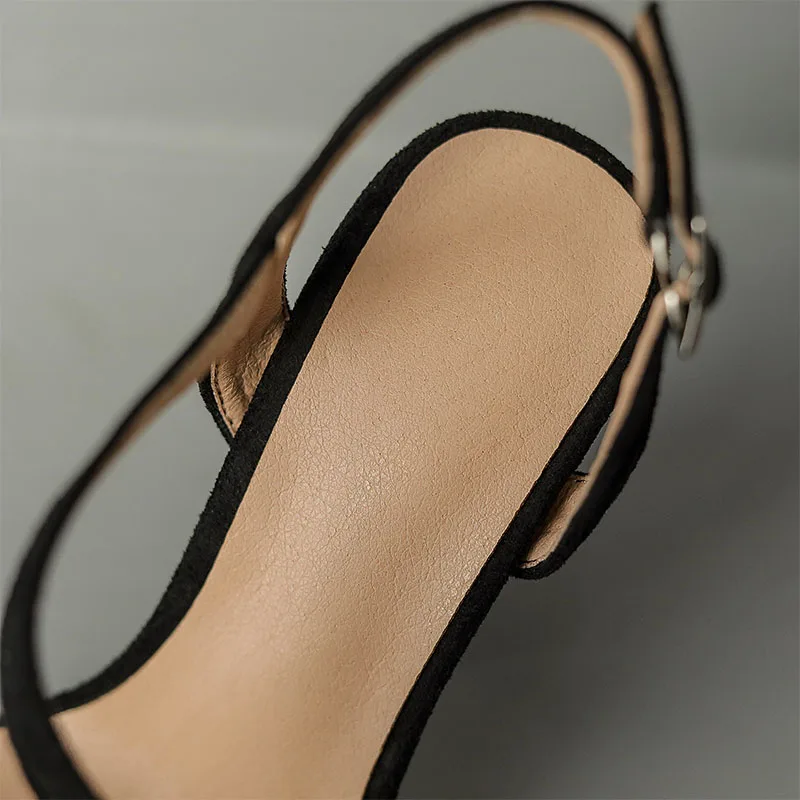 Women Sandals New 2023 Summer Thick Heeld Sandal Ladies Black Apricot Red Yellow Shoes Fashion Women Shoes PU Leather Sandals