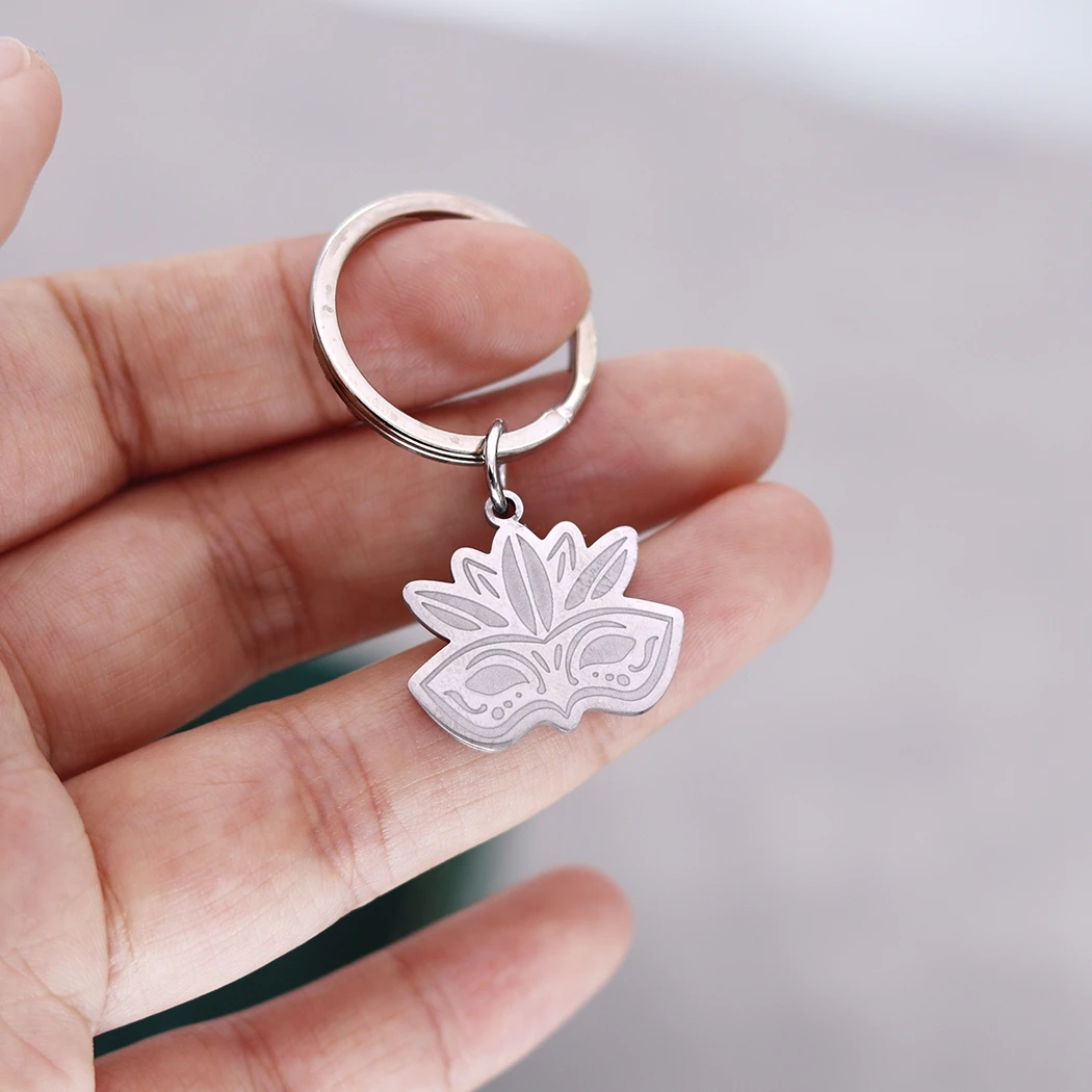 Нержавеющая сталь индивидуальное имя Марди Гра перо вечерние маска брелки