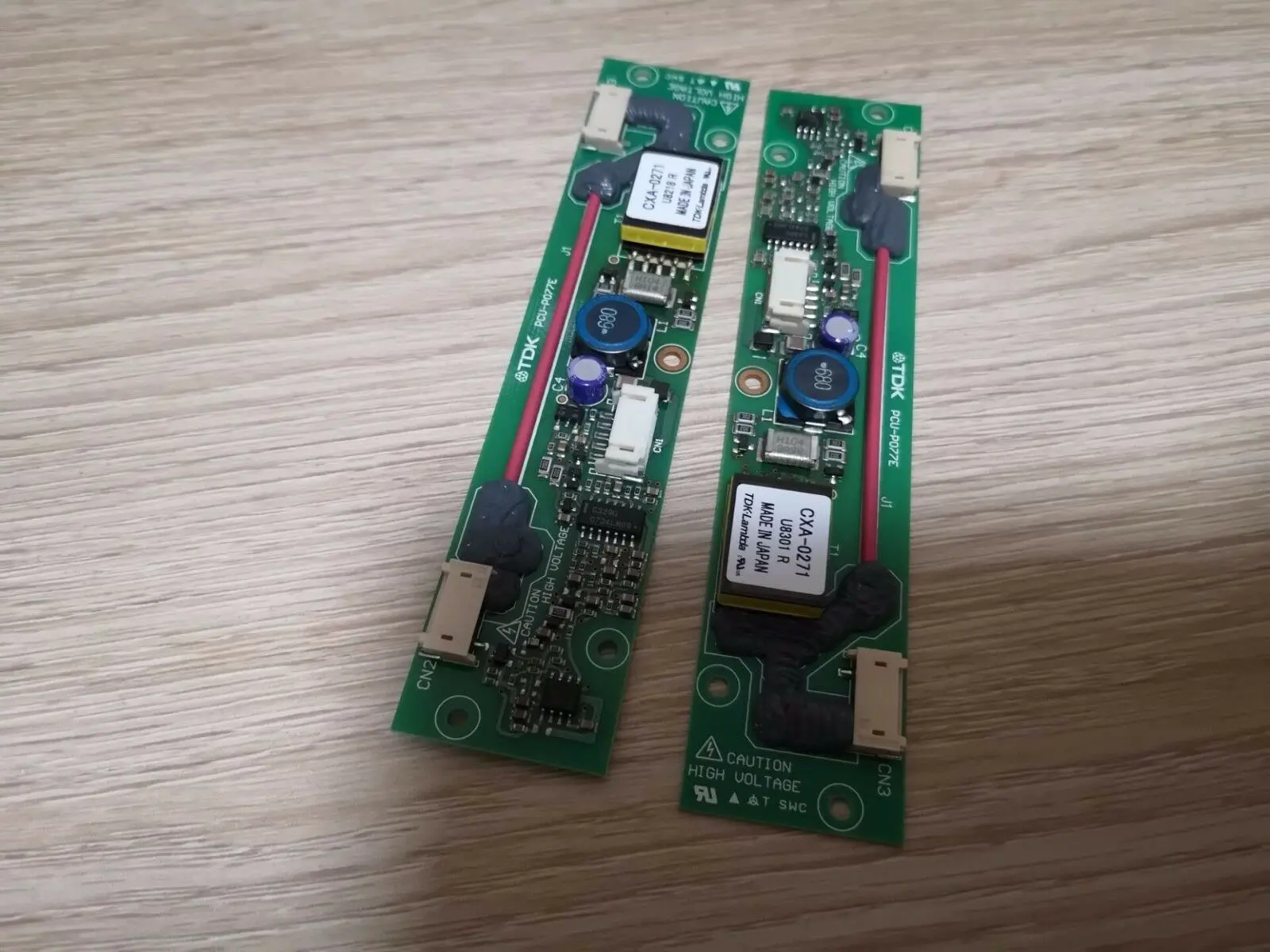 1 шт. TDK PCU-P077E PCUP077E ЖК плата инвертора высокого напряжения Бесплатная доставка # ast |