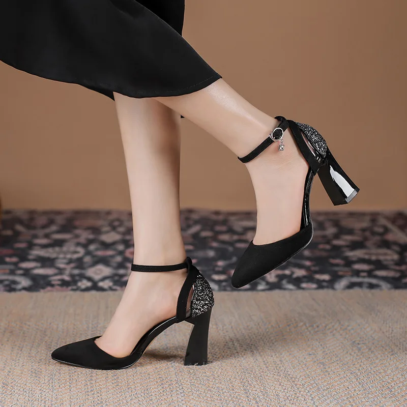 

Crystal Queen Sandals Women High Heels Summer Square Heel Platform Shoes Sexy Ladies White Party Wedding woman shoes pumps