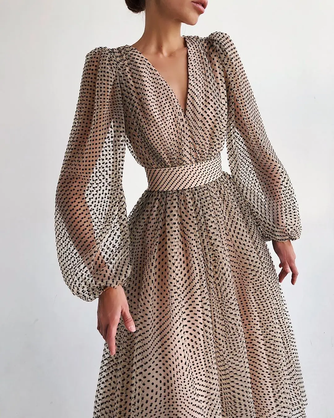 

2023 new embellishment lady bubble sleeve polka dot dress