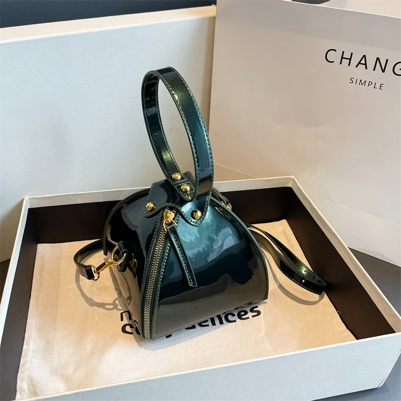 Patent Leather Handbags for Women 2023 New Shiny Fashion Shoulder Bag Ladies Unique Design High Quality Luxury Female Bag Small