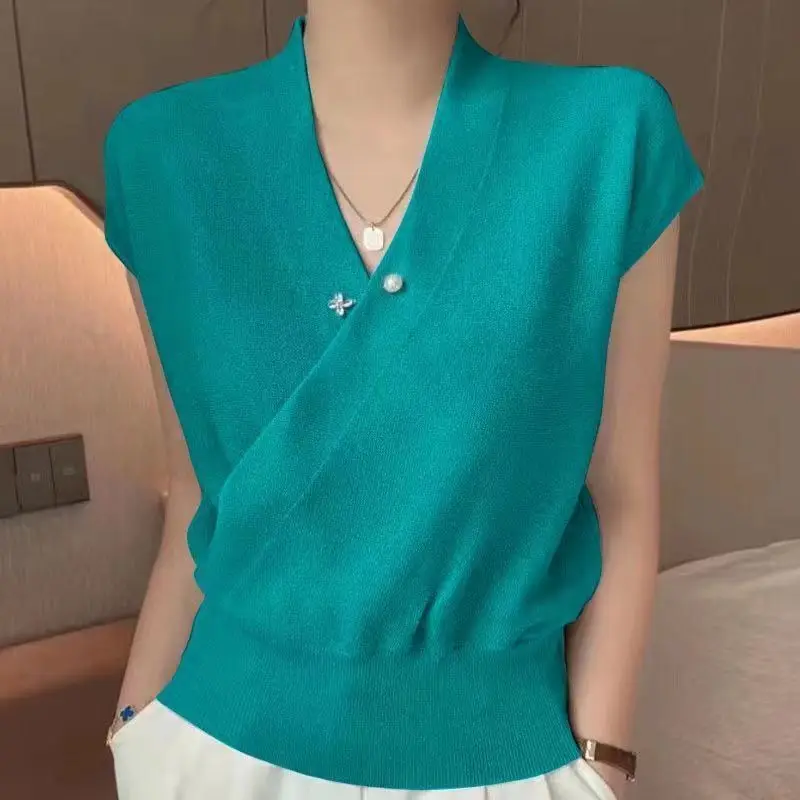 Pearl buckle V-neck cross knitted sweater 2022 new high-waisted  solid color short-sleeved tide  oversized sweater